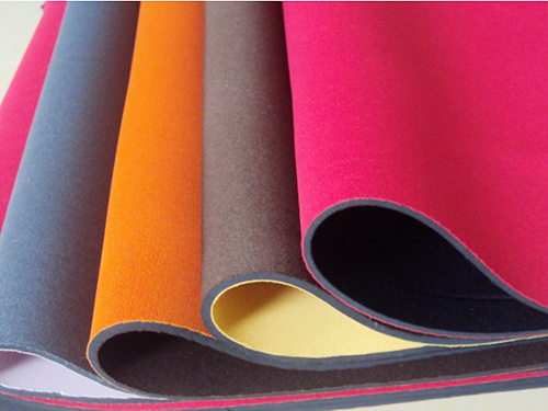 一种阻燃透气面料及其制备方法 具体实施方式2